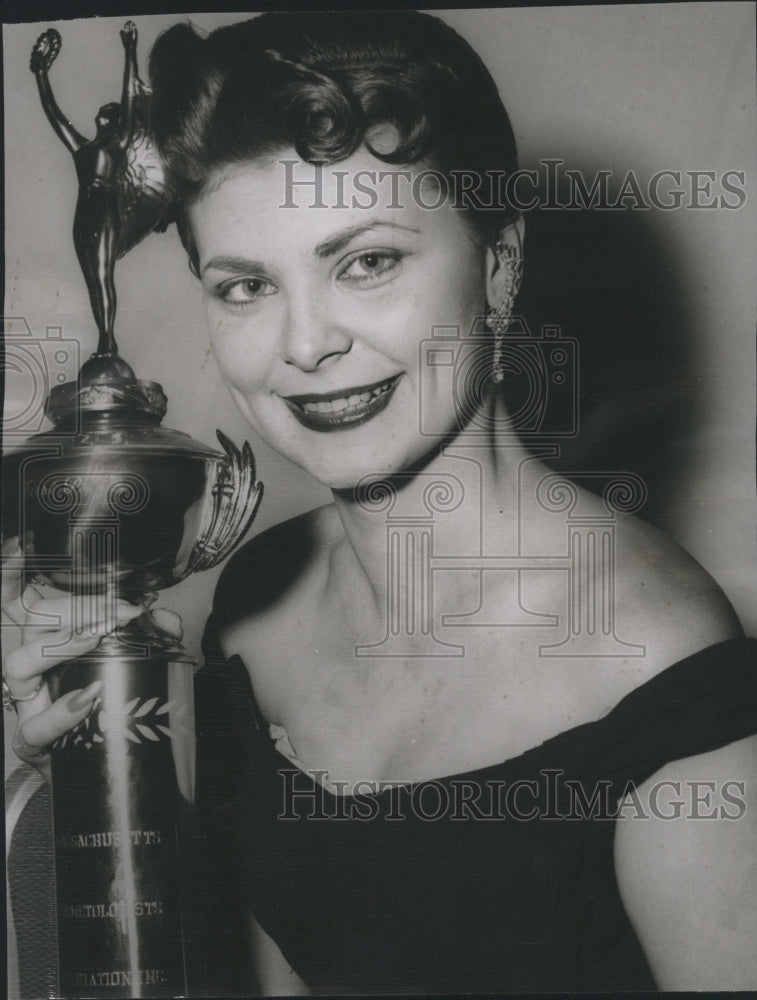 1955 Press Photo Toni Williams, Boston Model - Historic Images