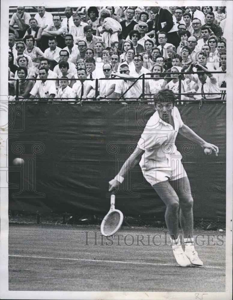 Press Photo Tennis player Pierre Barthes in US championship in Brookline - Historic Images