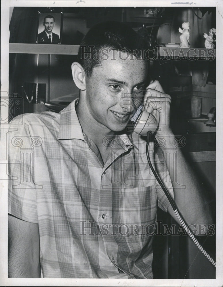 1965 Press Photo Joe Coleman Jr., learning he was drafted to Washington Senators - Historic Images