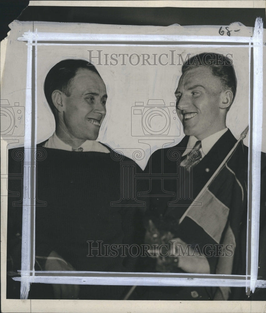 1932 Press Photo Paul De Bruyn, German winner of marathon and Jimmy Henigan. - Historic Images