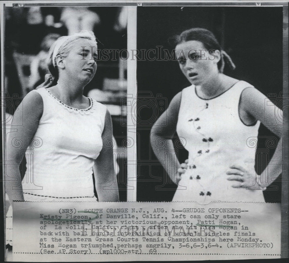 1969 Press Photo Kristy Pigeon and Patti Hogan , Miss Hogan won the match - Historic Images