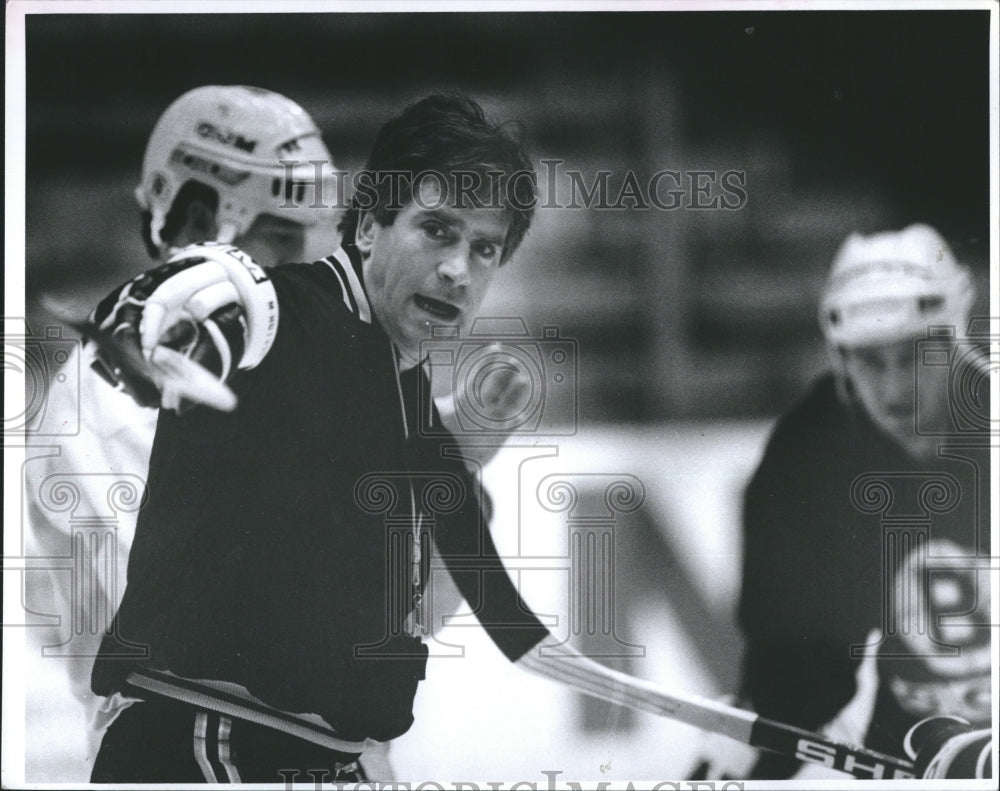 1991 Press Photo Ted Sator NHL Ice Hockey Coach New York Rangers Buffalo Sabres - Historic Images