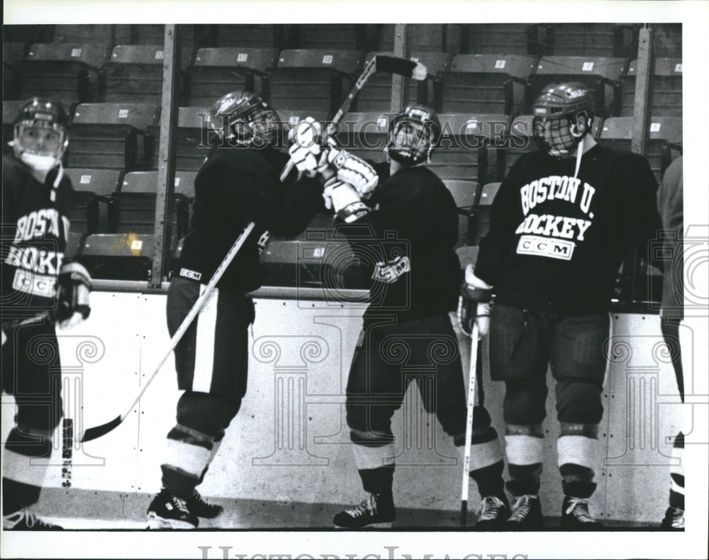 Press Photo Boston Unviersity Hockey Practice Head Coach Jack Jane College - Historic Images