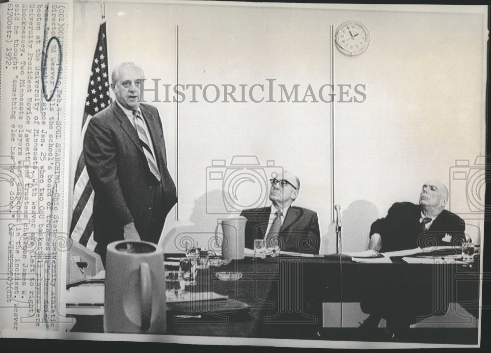 1972 Press Photo Ohio State University Athletic Director Ed Weaver - Historic Images