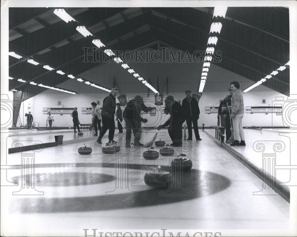 Curling-Historic Images