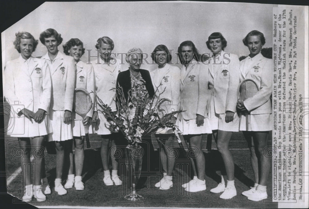 1945 Press Photo Wrightman Cup American Team Win Hazel Doris Hart Margaret - Historic Images