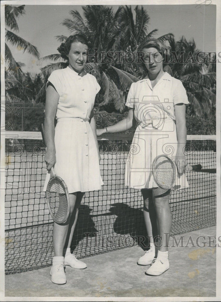 1949 Press Photo Mrs Helen Rihbany - RSH36169 - Historic Images