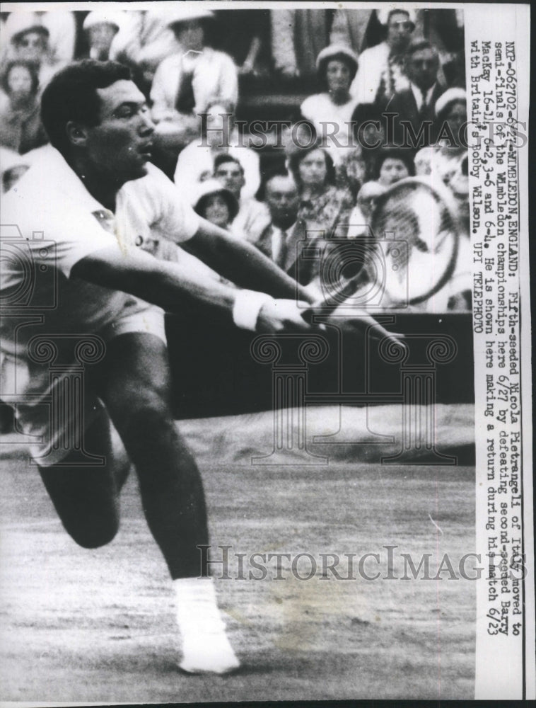 1960 Press Photo Nicola Pietrangeli Wimbledon Tennis Championship Bobby Wilson - Historic Images