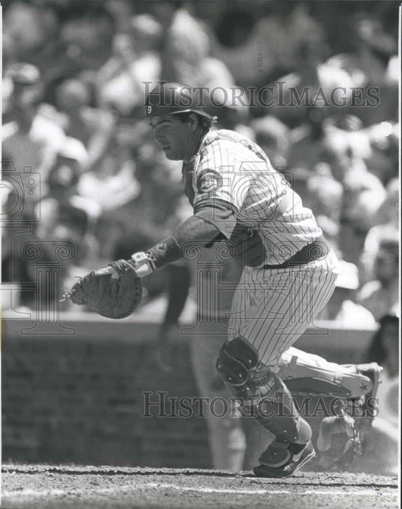 1989 Press Photo Damon Berryhill Chicago Cubs Baseball Player - RSH36935 - Historic Images