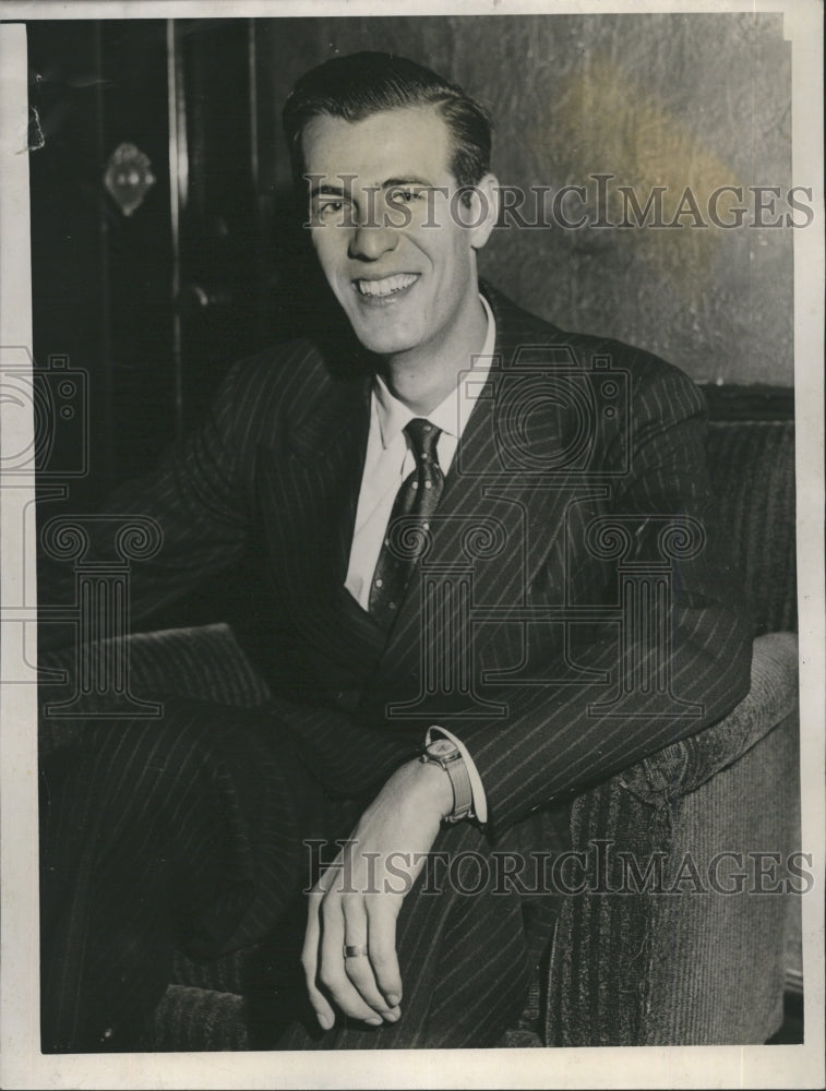 1941 Press Photo Frank Kovacs - Historic Images