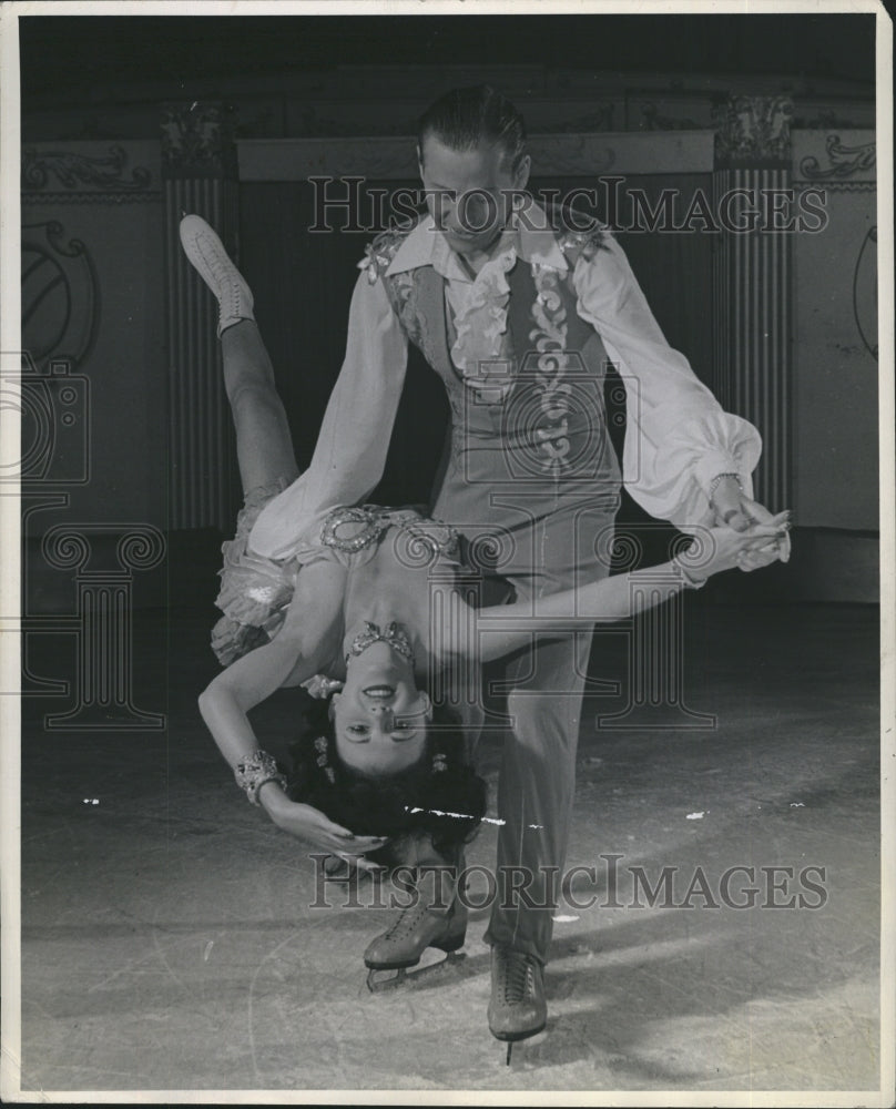 1946 Press Photo Dancing Walleys Ballroom Dance - RSH37041 - Historic Images