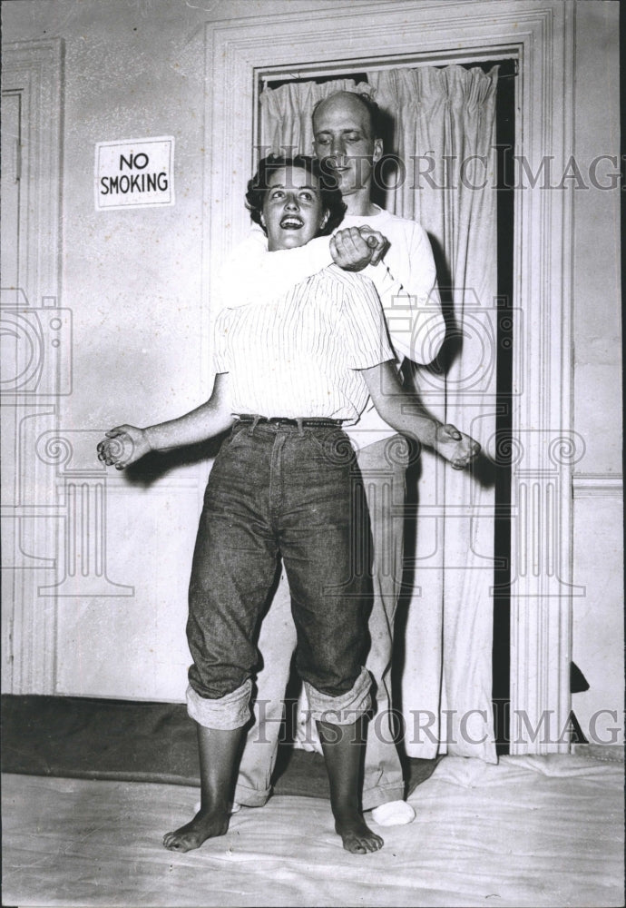 1955 Press Photo Robert Mcdonald Judo Teacher - Historic Images