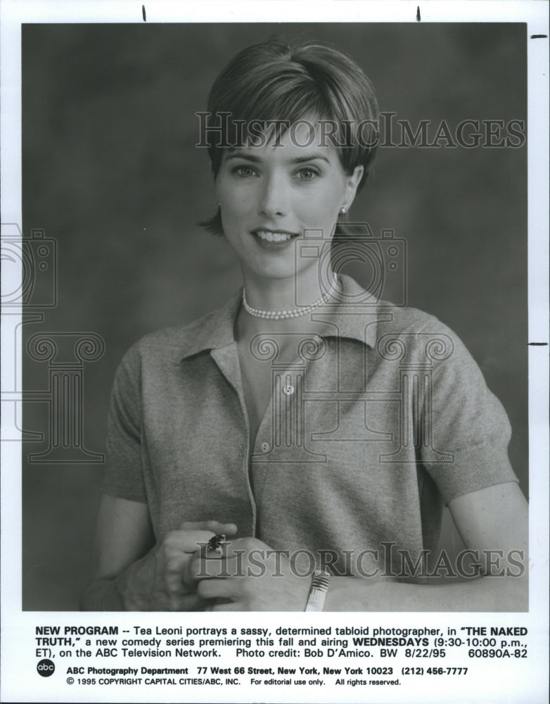 1996 Press Photo Tea Leoni American actress. strar in "Naked Truth". - Historic Images