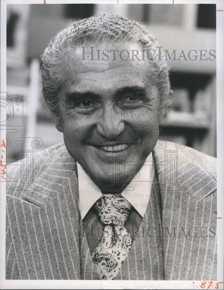 1975 Press Photo Sheldon Leonard stars in "Big Eddie" - Historic Images