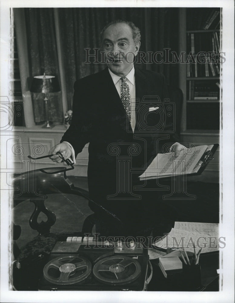 1967 Press Photo Sam Levene in &quot;the Impossible Years&quot; - Historic Images