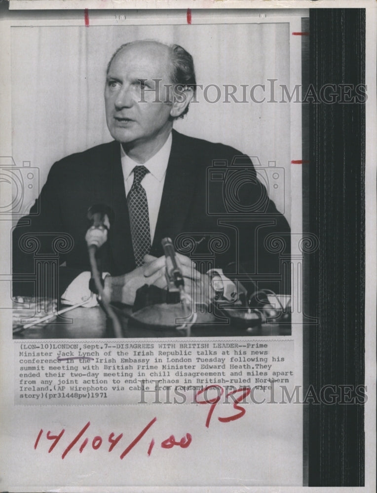 1972 Press Photo Irish Prime Minister Jack Lynch in a news conference in London - Historic Images