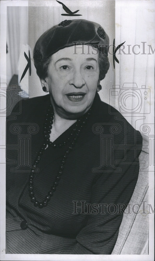 1956 Press Photo Rose Laird beauty expert - Historic Images