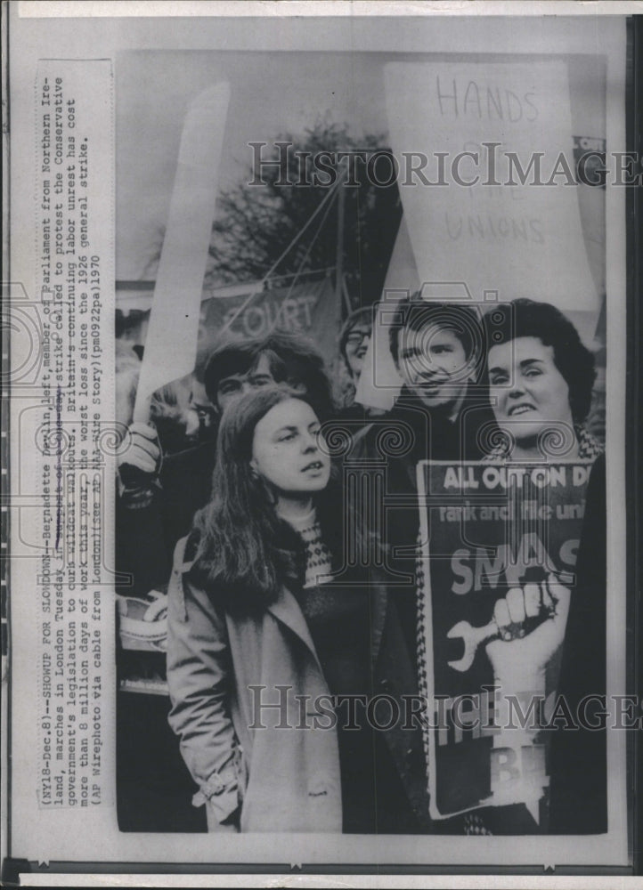 1970 Press Photo Bernadette Devlin(L),a member of Parliament from Nothern Irelan - Historic Images