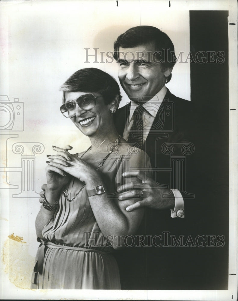 1988 Press Photo Pearl and Albert Nipon American fashion designer. - Historic Images