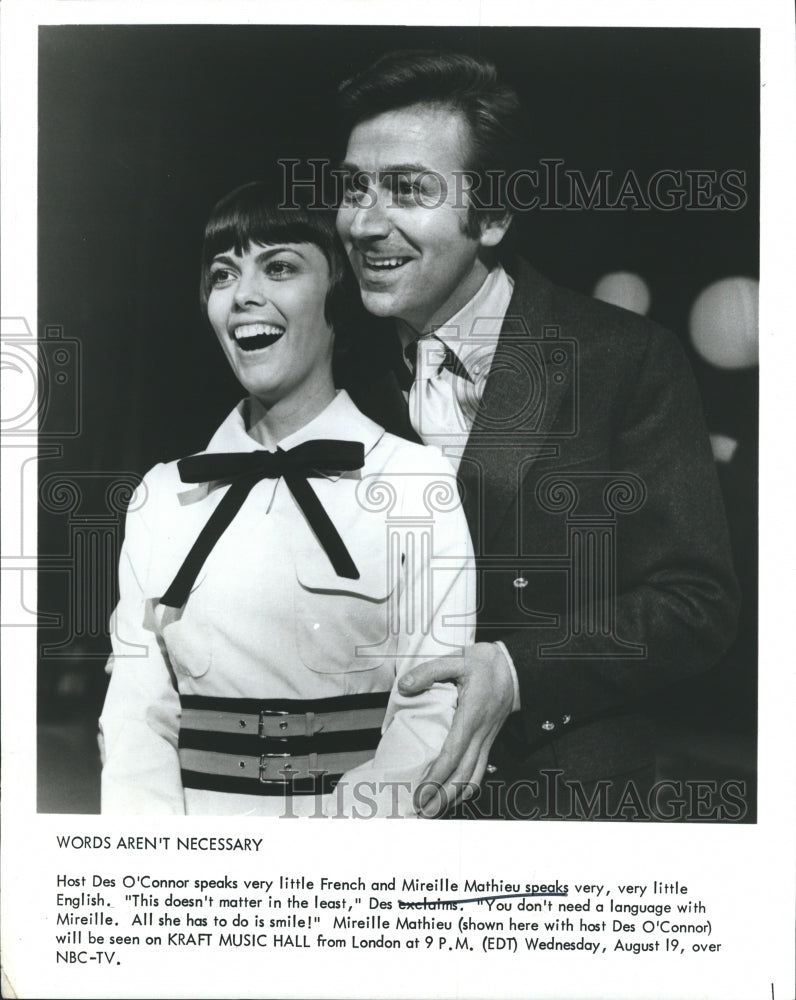 1971 Press Photo Mireille Mathieu with Des O&#39;Connor at Kraft Music Hall - Historic Images