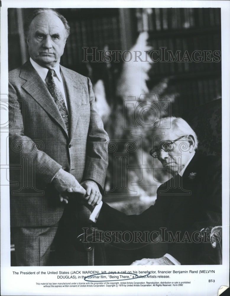 1979 Press Photo Jack Warden Melvyn Douglas Actors BEING THERE - Historic Images