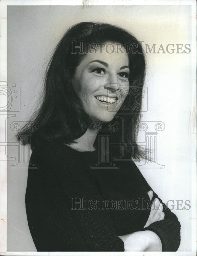 1968 Press Photo Gail Martin wit a big smile - Historic Images