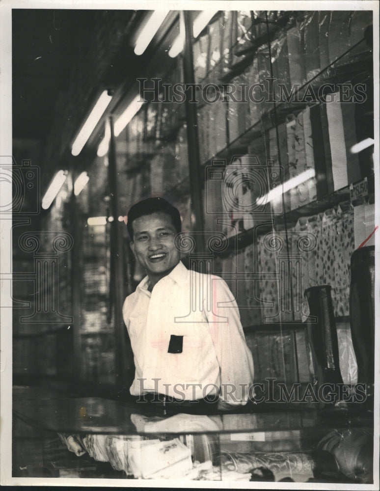 1954 Press Photo A picture of Lao Ichang - RSH39123 - Historic Images