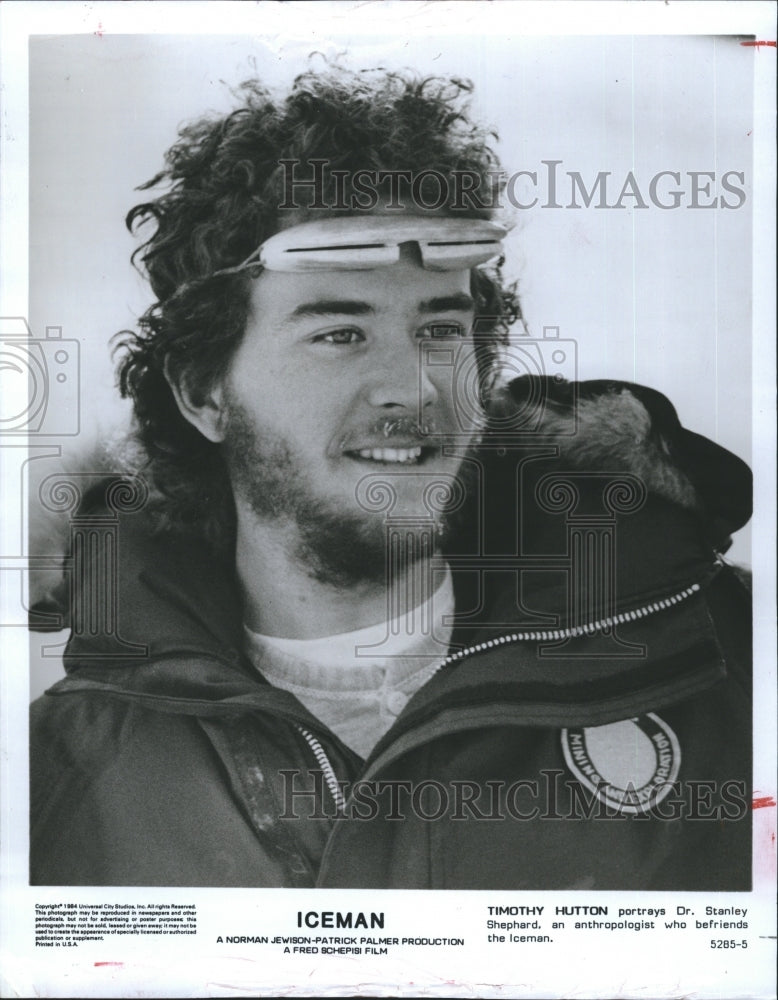 1984 Press Photo Timothy Hutton as Dr. Stanley Shephard in the "Iceman" - Historic Images
