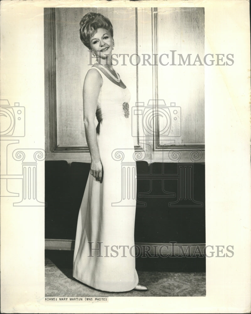 1963 Press Photo Mary Martin - RSH39401 - Historic Images