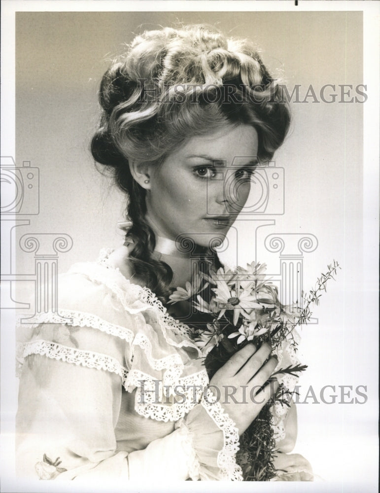 1976 Press Photo Actress Ariana Munker NBC Another World - Historic Images