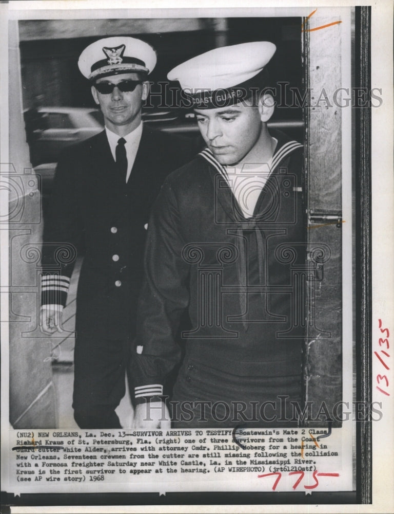 1968 Press Photo Richard Kraus survive from Coast Guard Cutter. - Historic Images