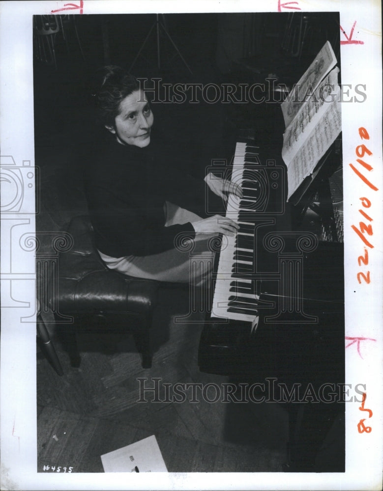 1973 Press Photo Lili Kraus Pianist. - Historic Images