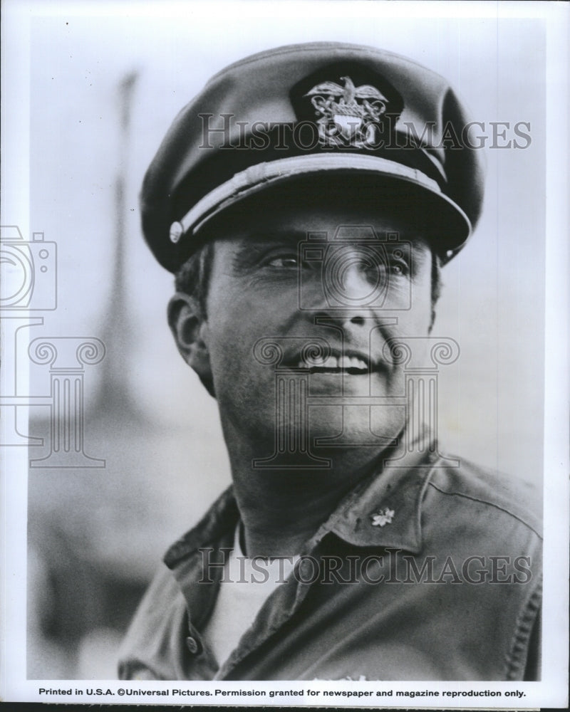 1973 Press Photo Ed Nelson As Lt Cmdr Frank Wyatt in &quot;Hold Down&quot; - RSH40193 - Historic Images