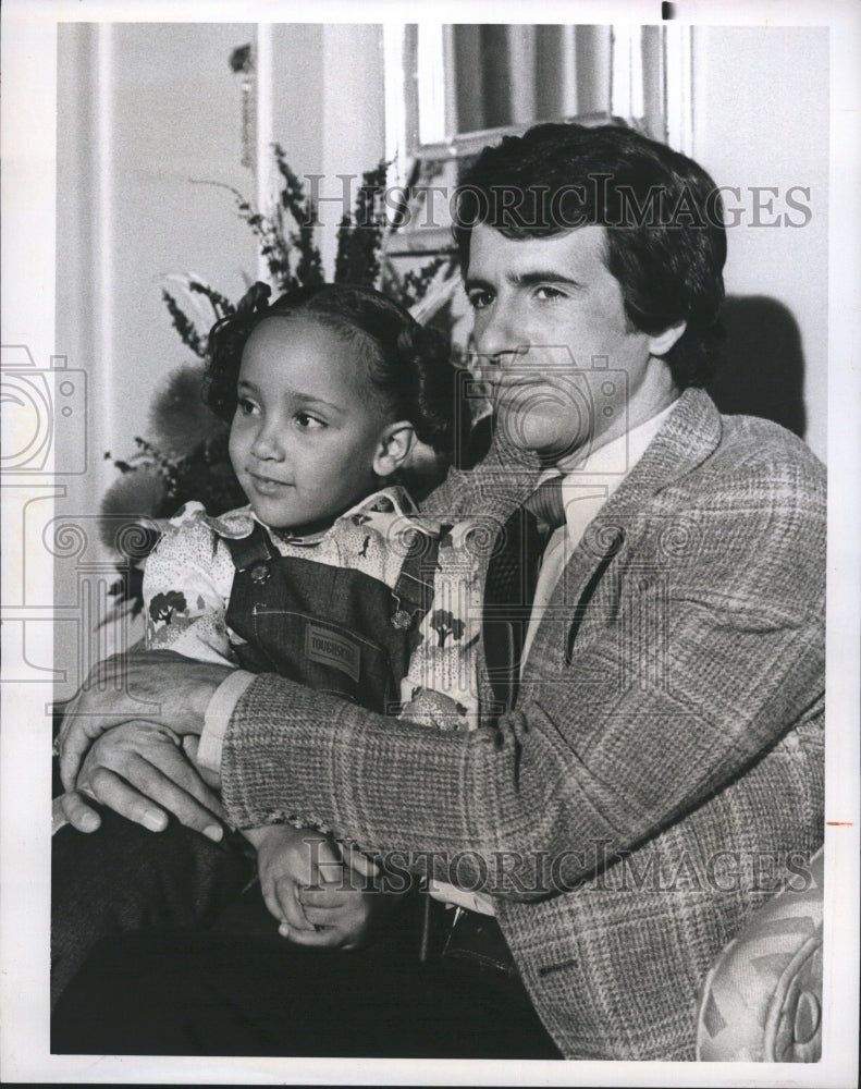 1975  James Naughton & Claire Touchstone in "Joe Forrester" - Historic Images