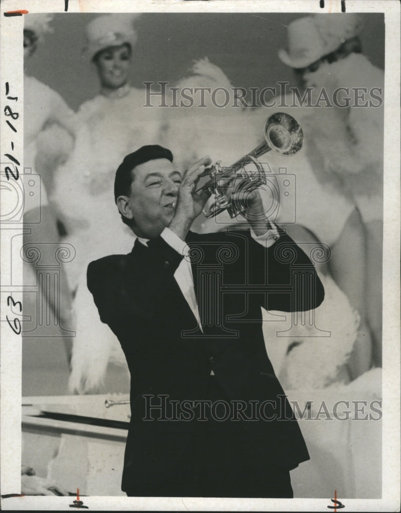 1967 Louis Prima in "America, I Love You"  - Historic Images