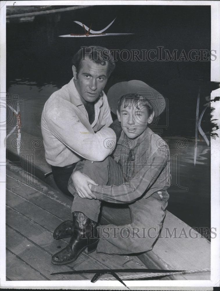 1960 Darren McGavin And Mike McGreevey Star In Riverboat  - Historic Images