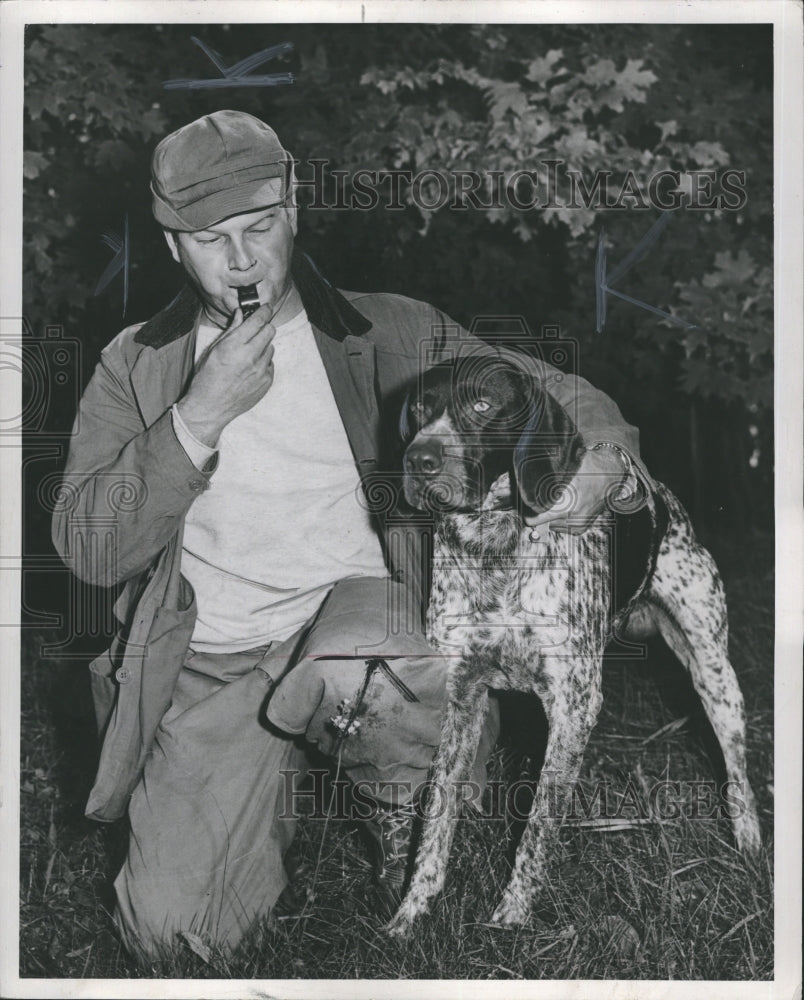 1949 John Saunders With English Pointer "Broncho" Pheasant Hunting - Historic Images