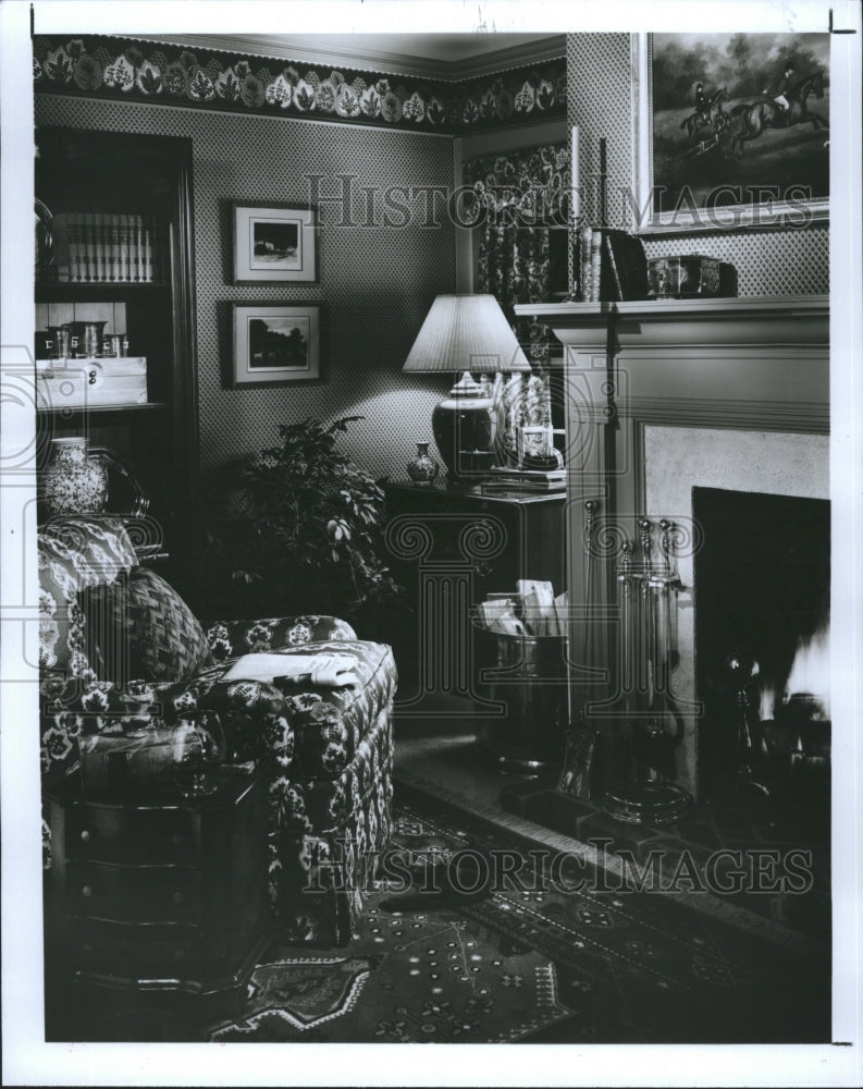 1990 Well Decorated Living Room  - Historic Images