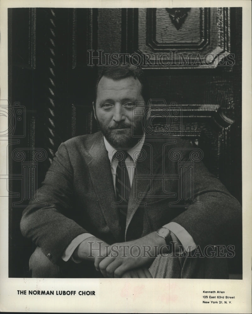 1966 Famed Norman Luboff Choir And Director Same Name - Historic Images