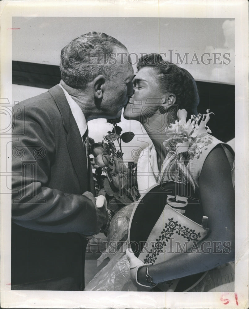 Tennis player Shirley Fry  - Historic Images