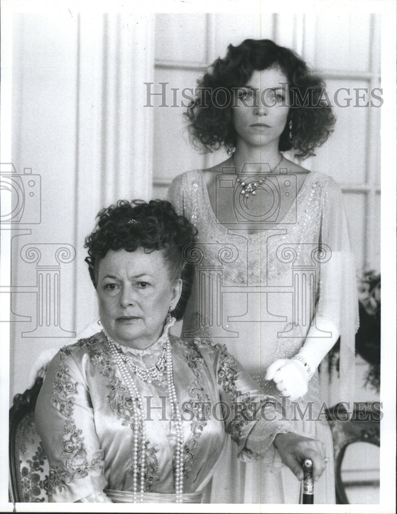 1986 Actress Amy Irving stars in "Anastasia: The Story of Anna" - Historic Images