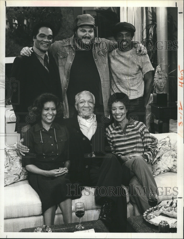 1980 Actor Redd Foxx stars in "Sanford"  - Historic Images