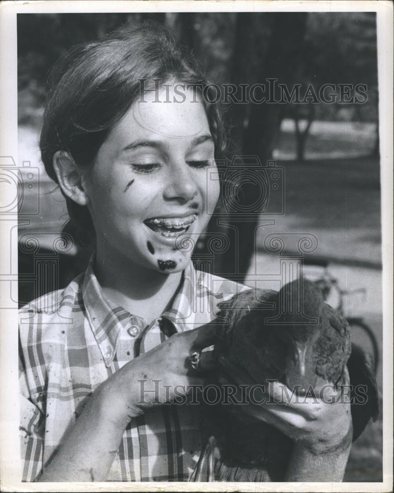 1970 Rayene Alexander Duck Florida Oil Spill  - Historic Images