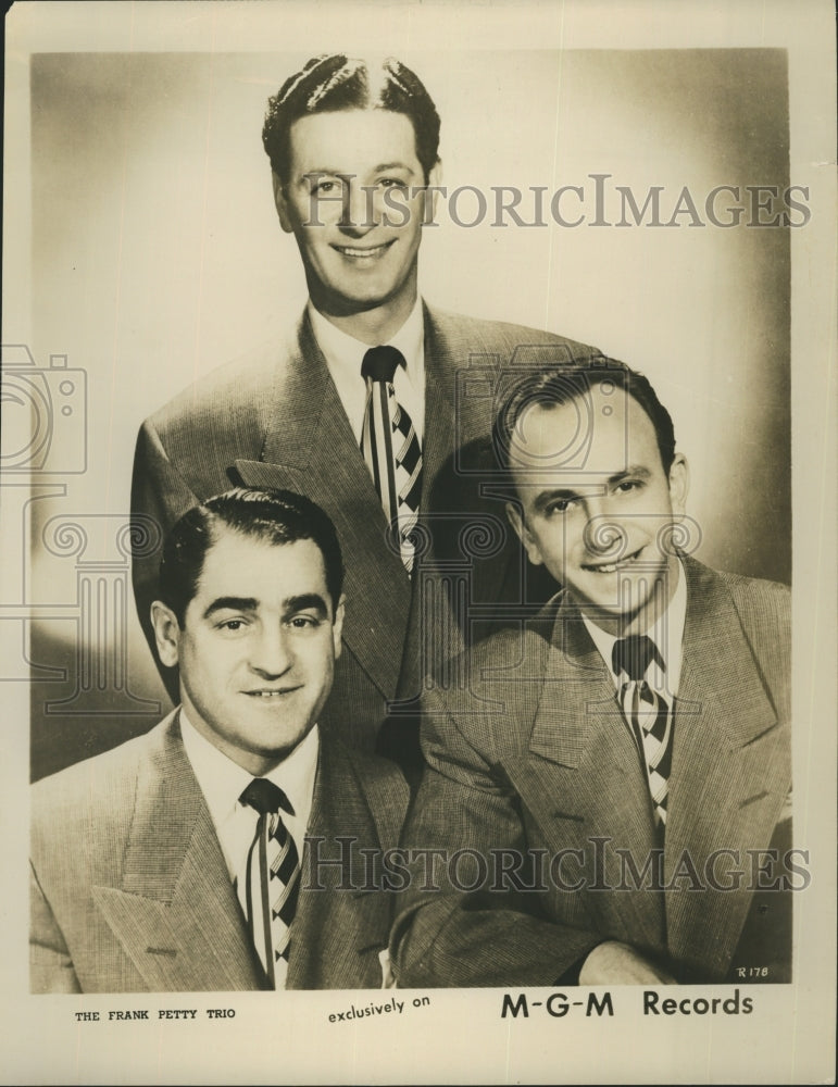 Press Photo Singers Frank Petty Trio MGM Records - Historic Images