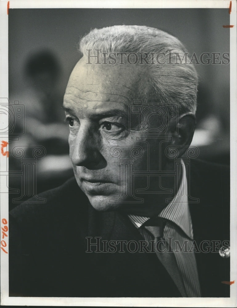 Actor Lloyd Nolan Slattery's People CBS  - Historic Images