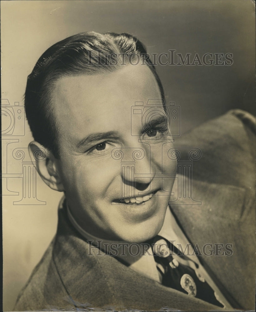 Press Photo Actor Lloyd Nolan - Historic Images