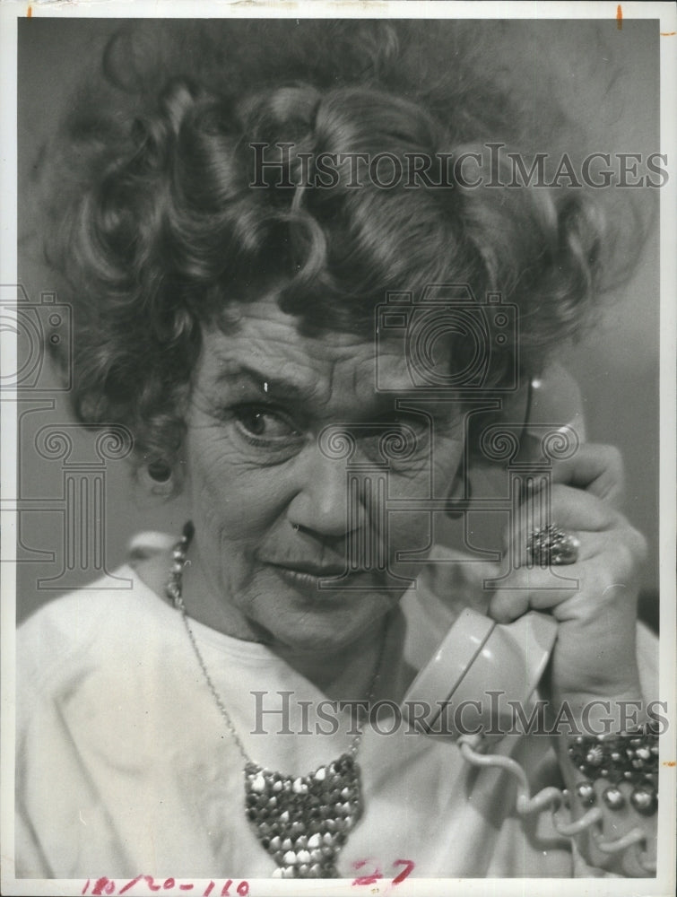 Actress Jeanette Nolan  - Historic Images