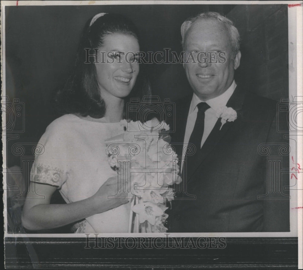 1969 Author Leon Uris with Wife, Marjorie, - Historic Images
