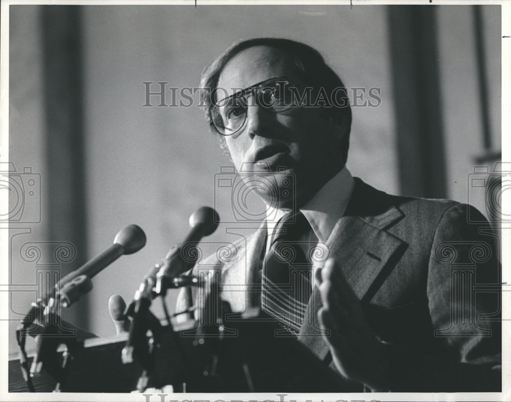 1987 Samuel Nunn, Senator - Historic Images