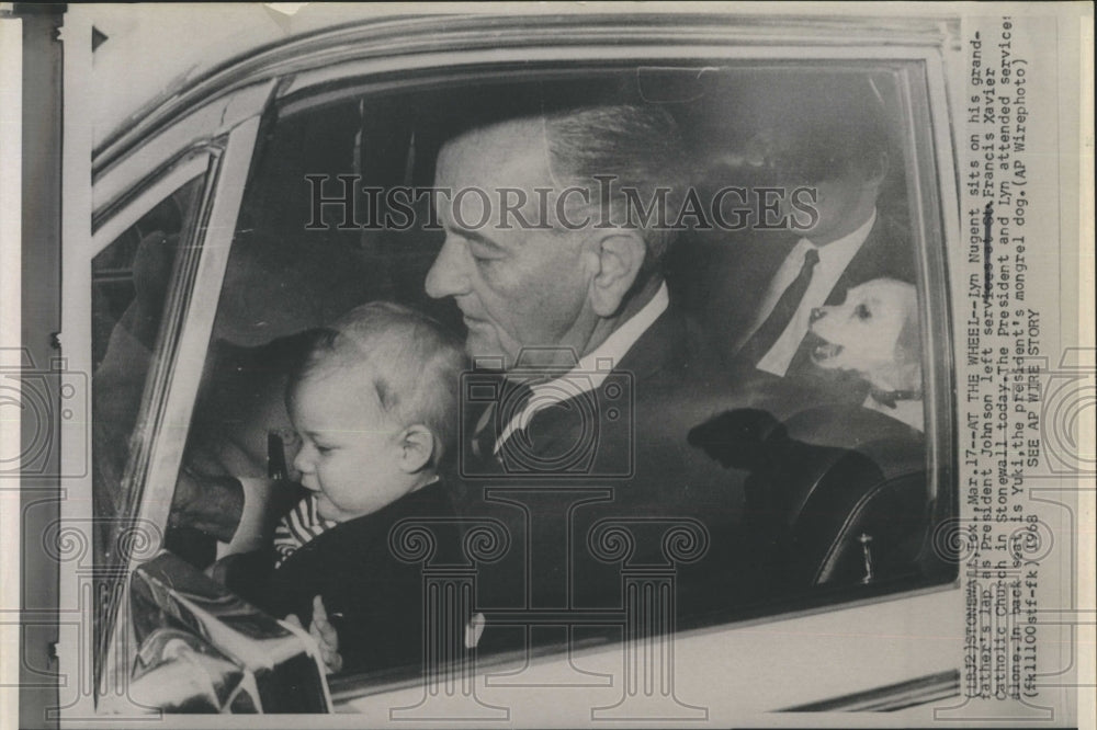 1968 Grandpa, President Johnson sits with Patrick Lyndon Nugent - Historic Images